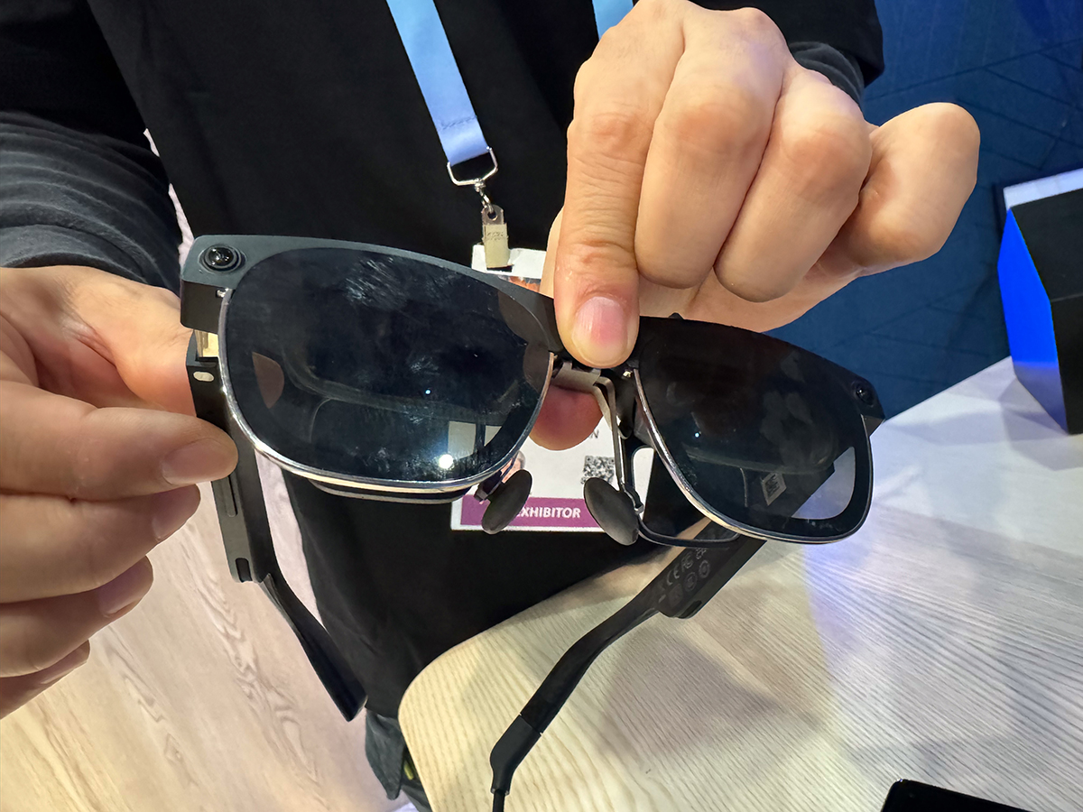 西田宗千佳のRandomTracking】花ひらく「サングラス型ディスプレイ