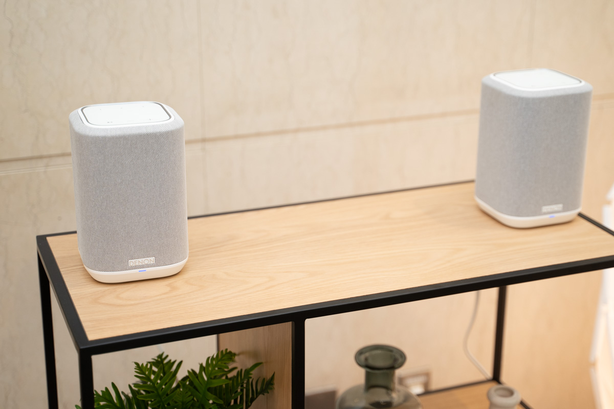 デノンのネットワークスピーカー「Home 150」、音声アシスタント省いて