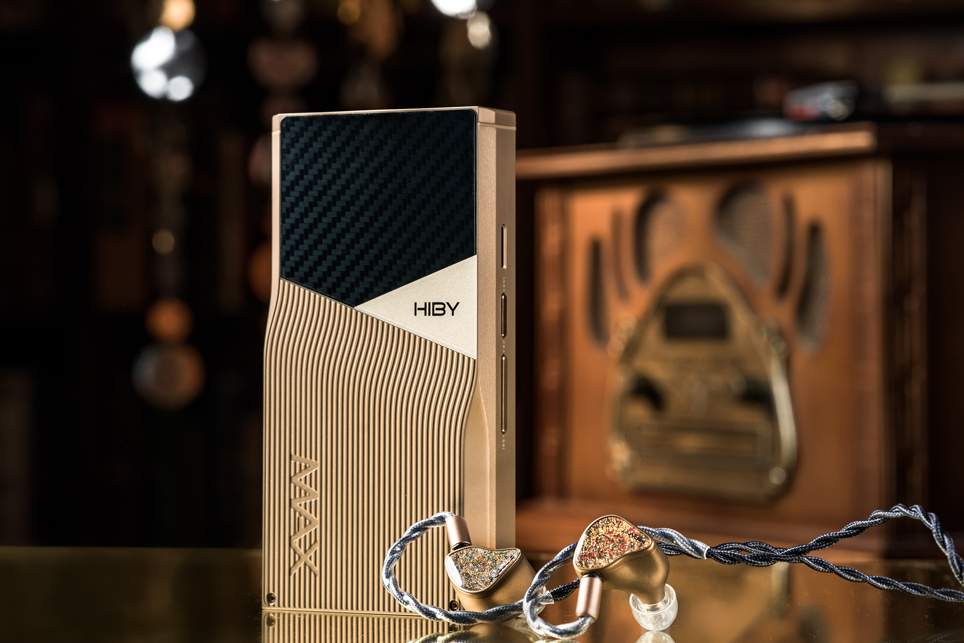 HiByのDAPとFAudioのIEMのセット「Golden 10th Anniversary」約64.5万