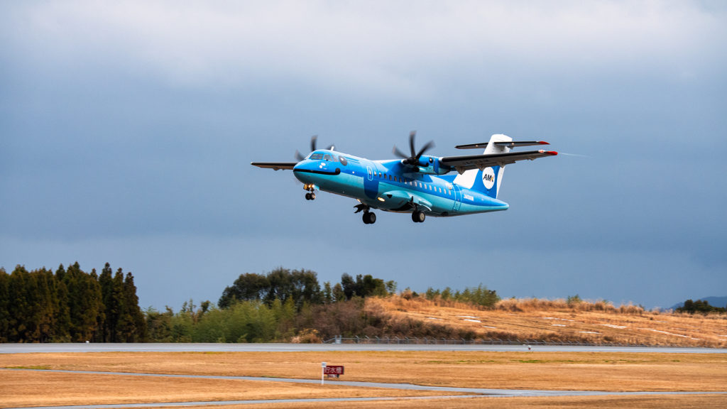 天草エアライン】“がんばれ天草・熊本！ みぞか号機体広告募集