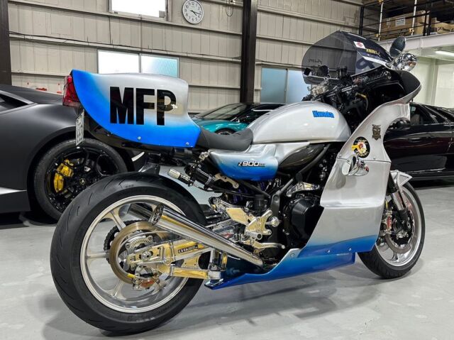 カワサキ Ninja ZX-14R オーリンズエディション – アクセル819