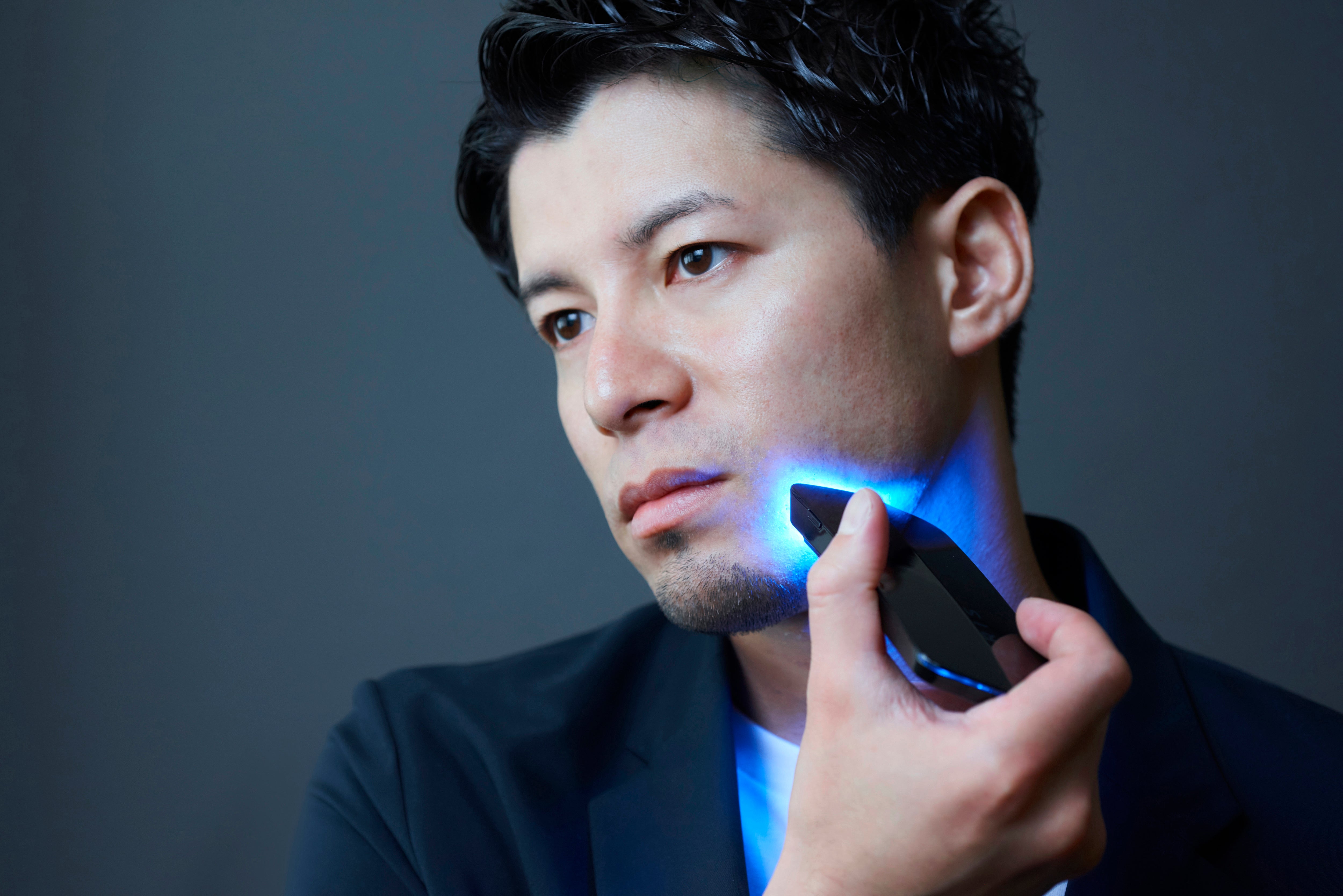 AXRIS公式ストア メンズ美顔器の専門店