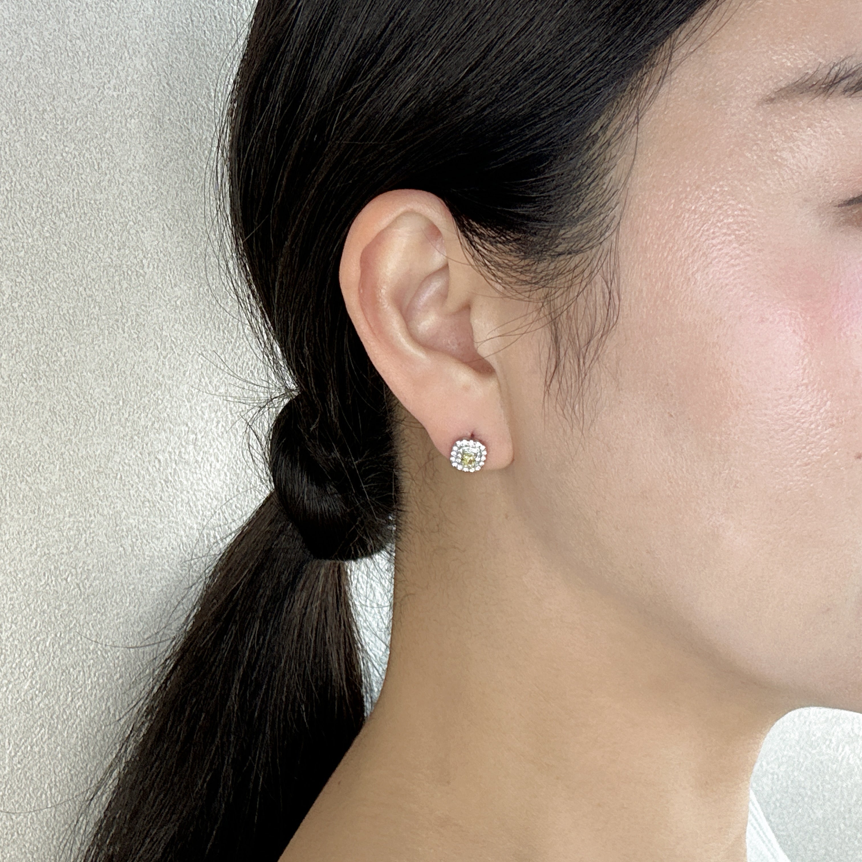 ジョーヌ］ピアス ダイヤ 0.15ct×2 SQ PT – AYAKO SAKURAI（櫻井 彩子