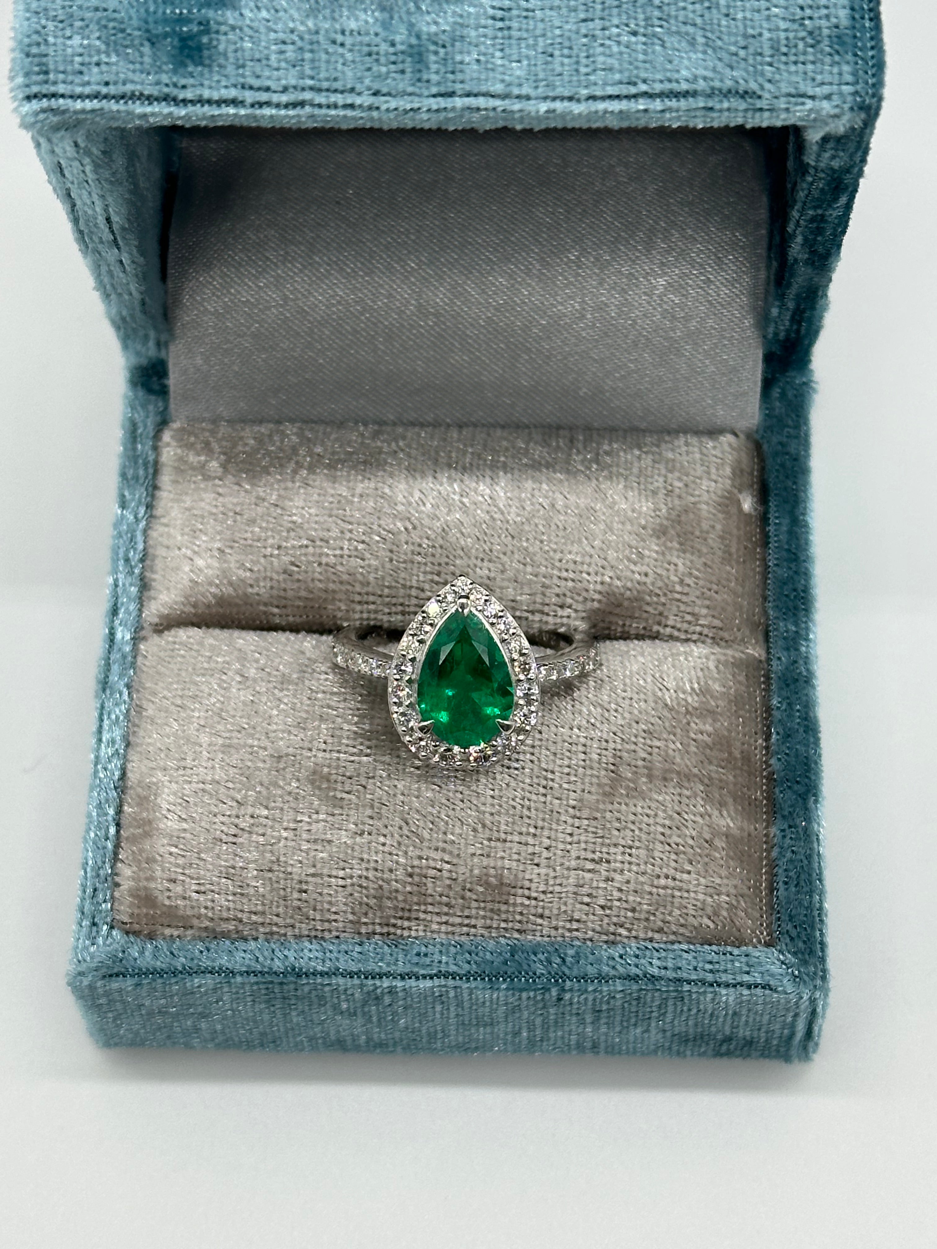 fontaine ルビー・エメラルド・ラズベリー・パイナップル fontaine