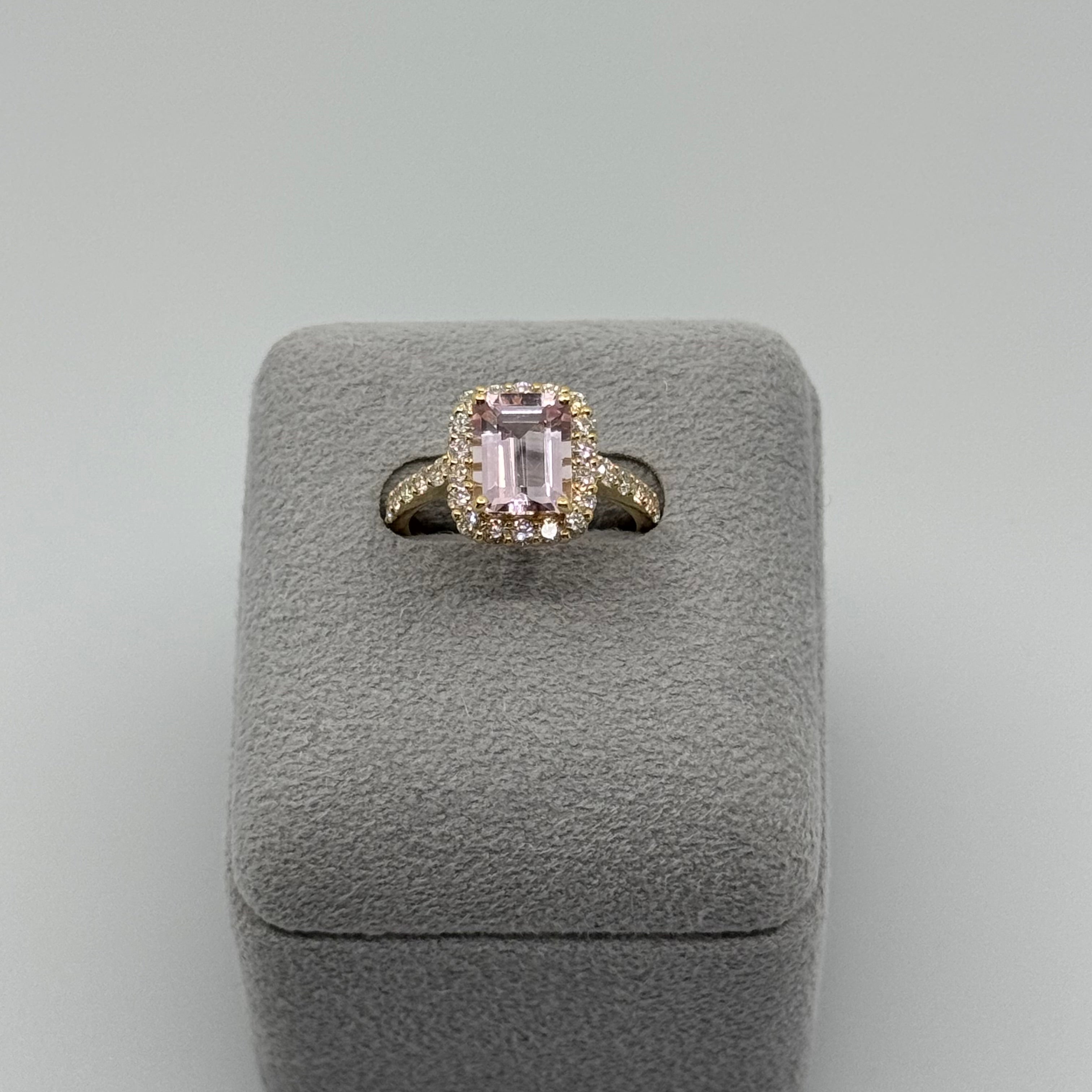 春色の夢］リング モルガナイト – AYAKO SAKURAI（櫻井 彩子）公式サイト