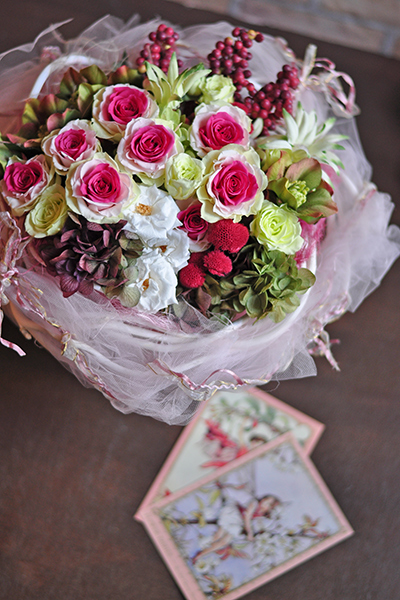 大きなサイズプリザーブドフラワーアレンジメント ロゼコンチェルト