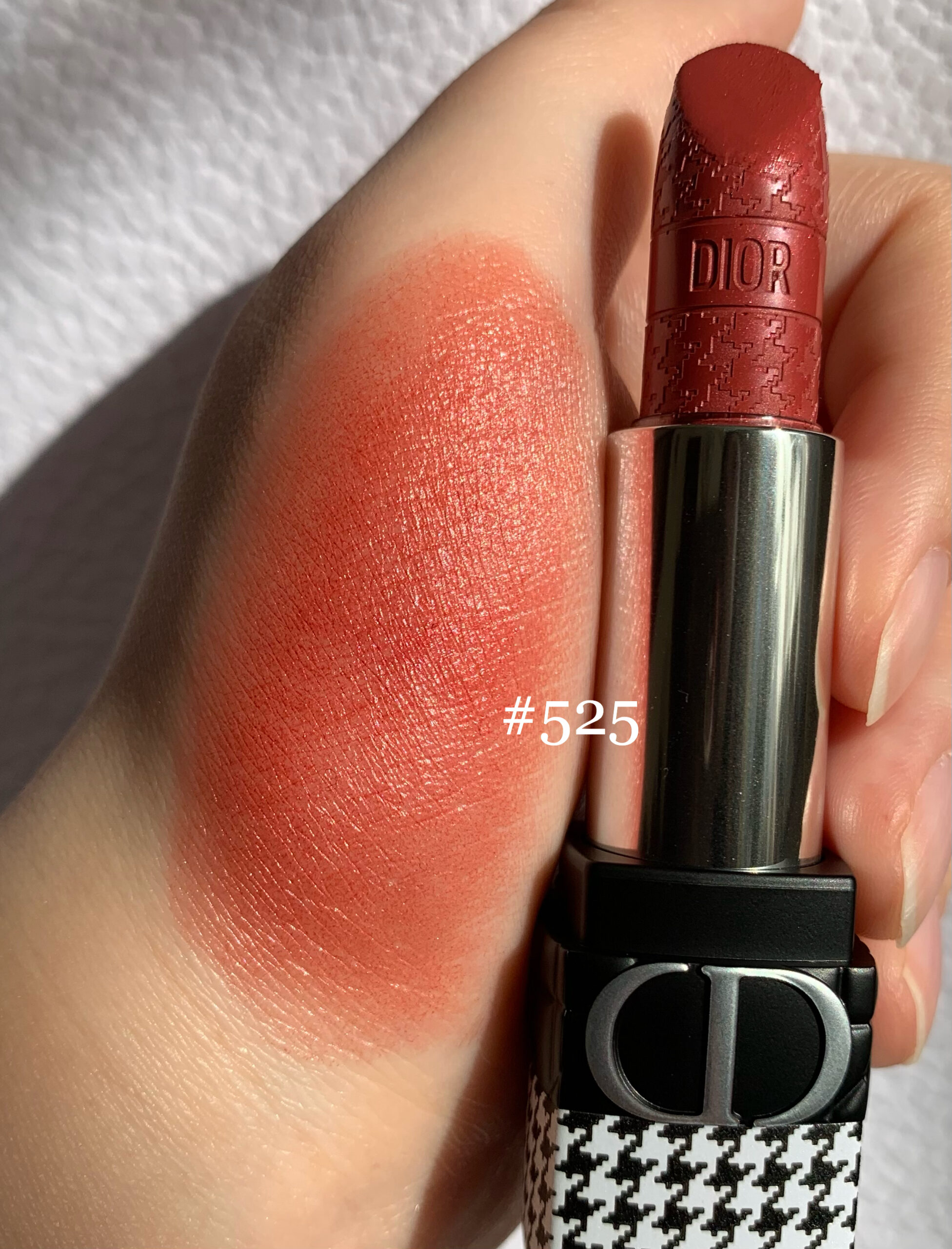 全色レビュー】Dior千鳥柄リップとクッションファンデのスウォッチ