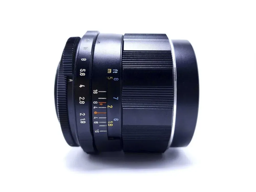 Asahi Pentax Super Takumar 85mm f/1.9 Lens