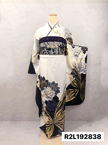 振袖】白/黒/金・蝶 | 二十歳振袖館Az