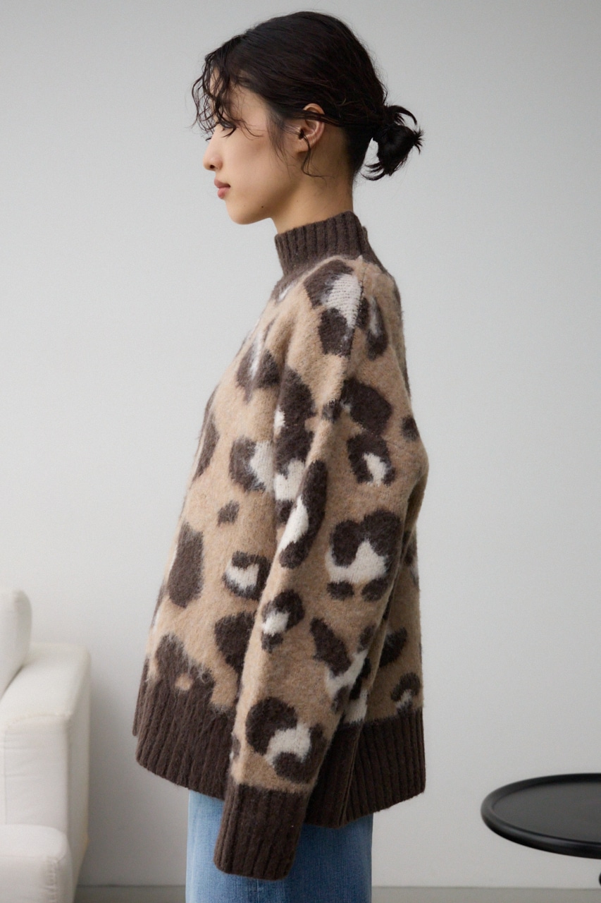 レオパートジャガードニットトップス｜WOMEN｜250HAC70-544I｜AZUL BY