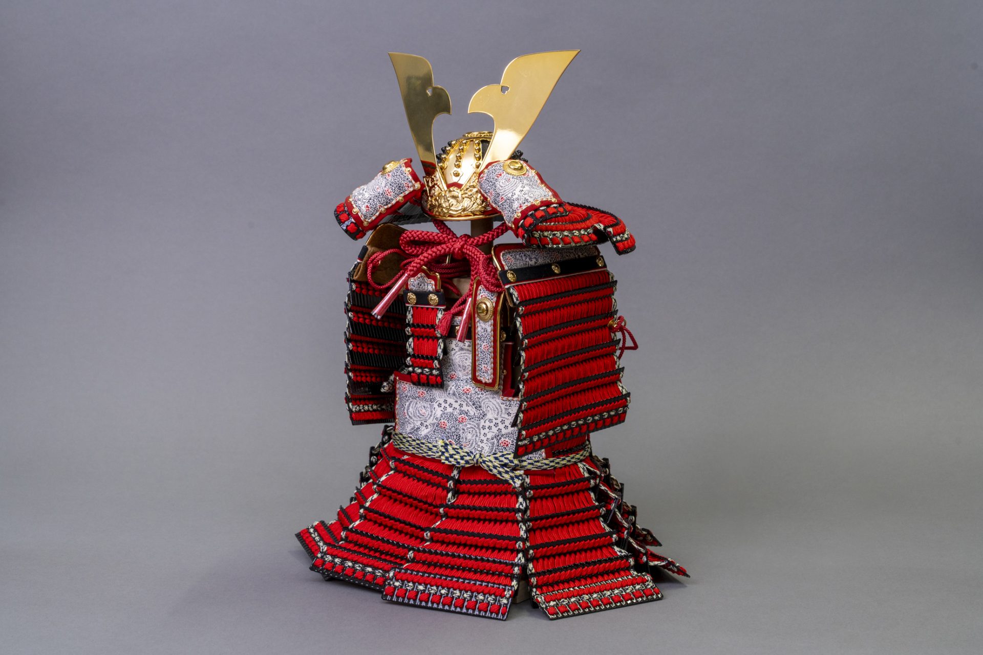 四分の一 胴丸鎧 赤糸威 - 文京匠ギャラリー