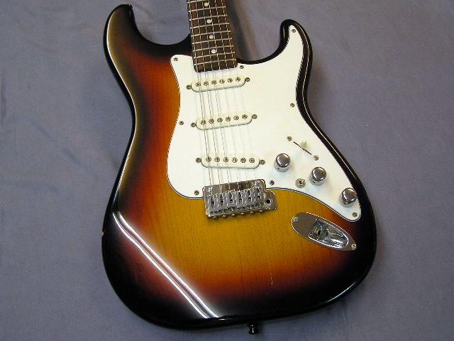 G&L S-500 Premium Made in Japan – 神戸ギターショップ B-West