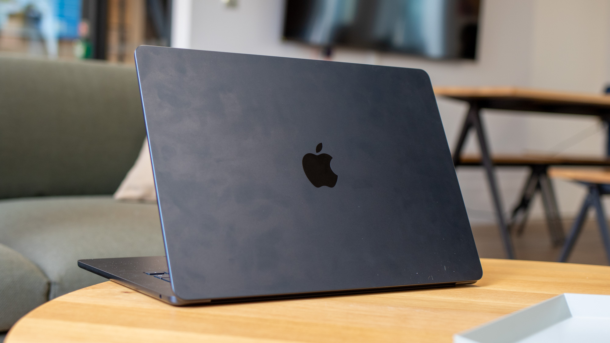 Apple MacBook Air 15in (2023) Review: Big and Airy - Tech Advisor