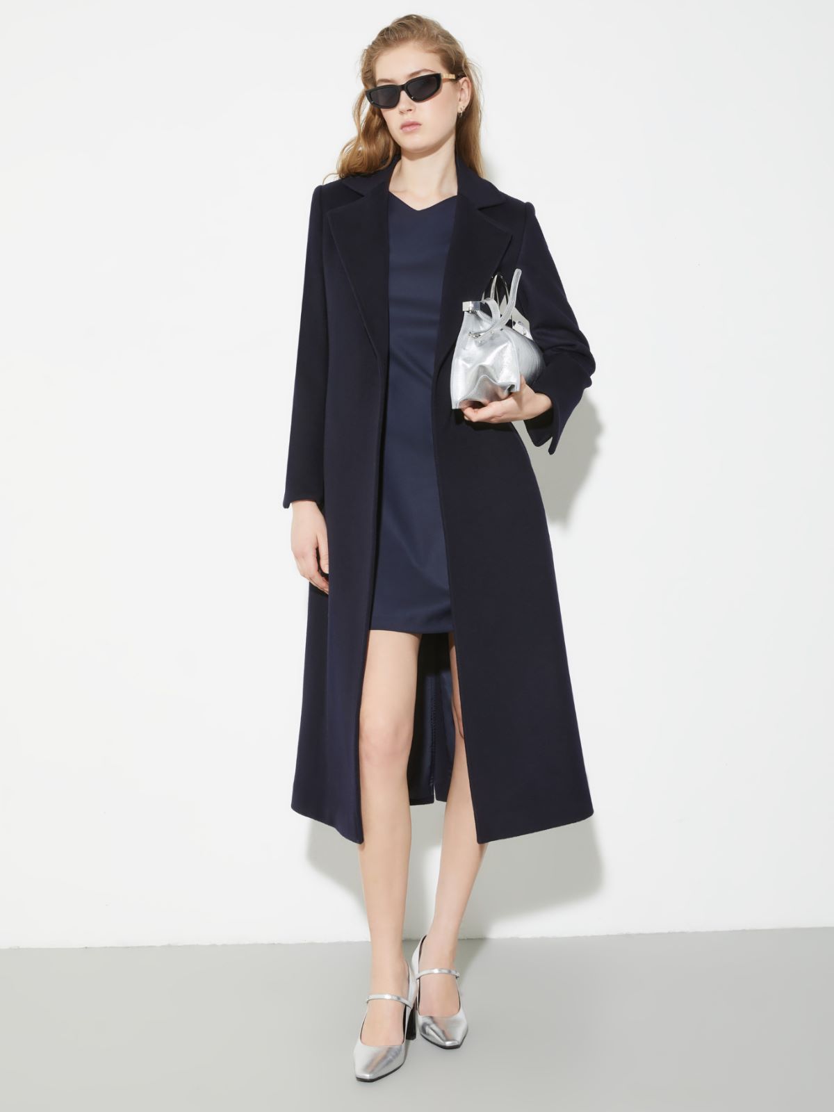 ロングラン] ピュア ウール ベルテッド ロング コート, navy | MAX&Co.