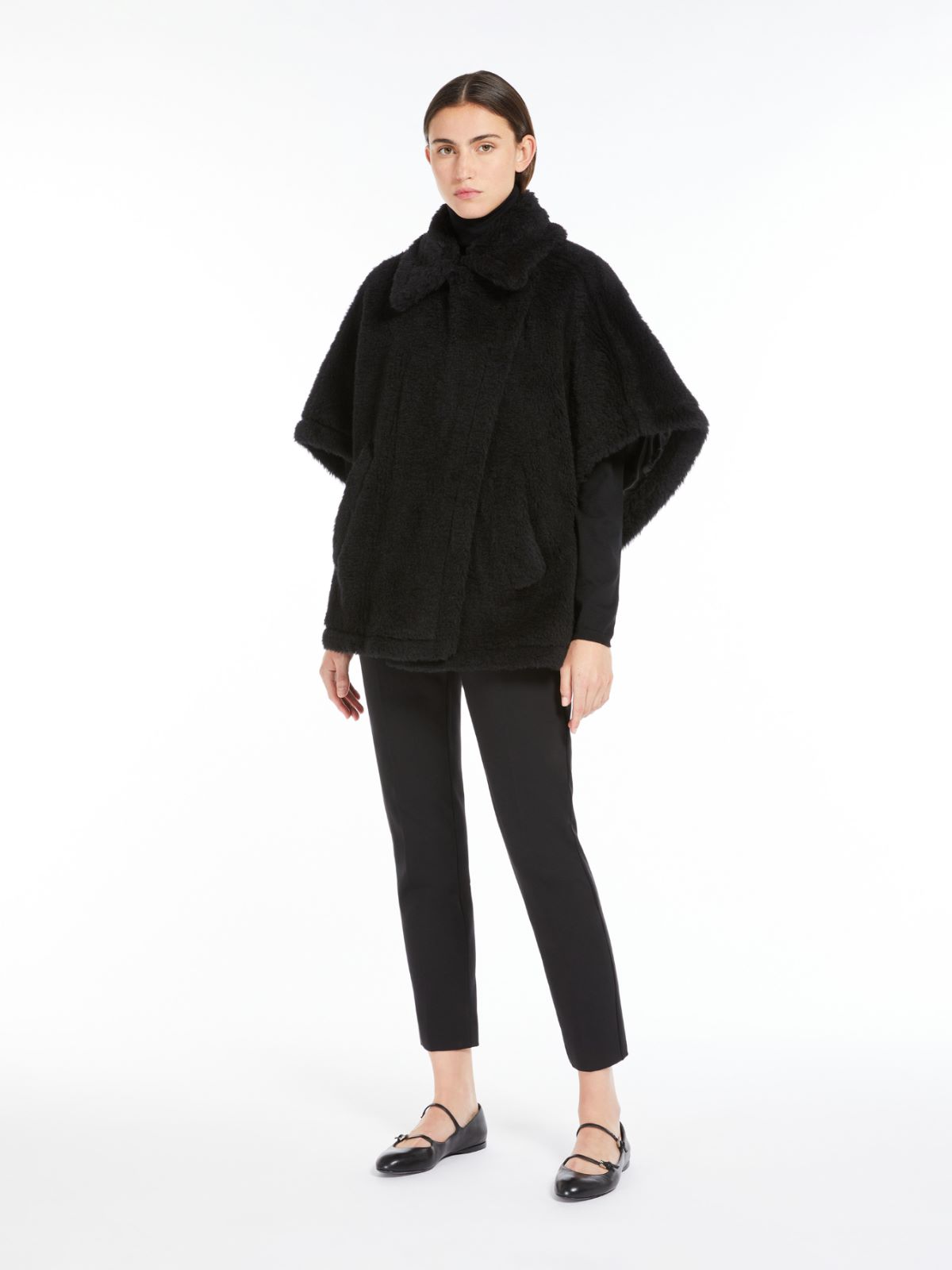テベ] テディベア ケープ, black | Max Mara