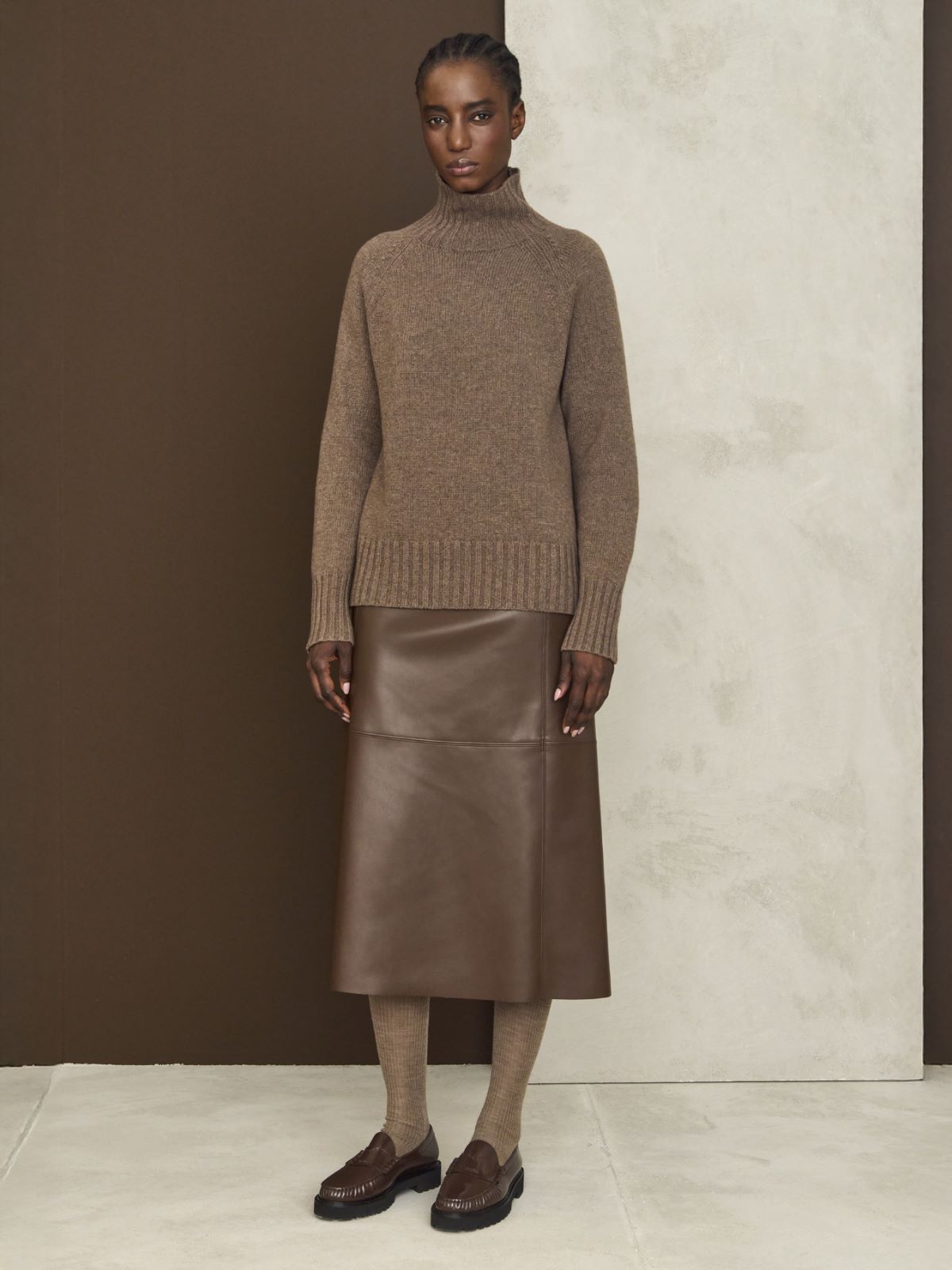 Wool and cashmere yarn polo-neck sweater, hazelnut brown | Max Mara