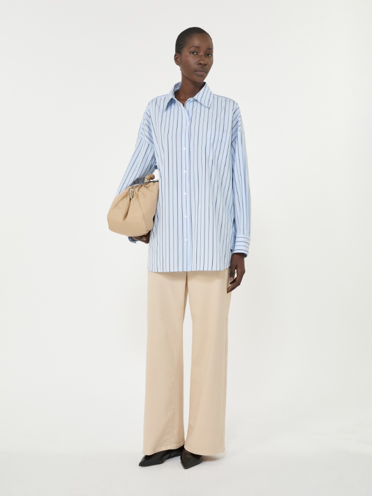 Weekend Max Mara 2026年春夏広告キャンペーン | マックスマーラ公式サイト