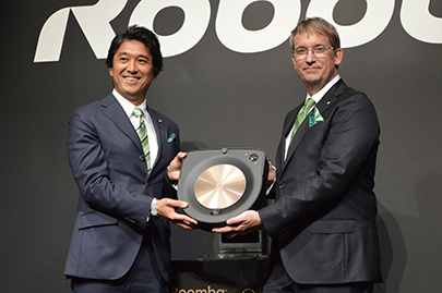 17万円の高級ルンバ登場！ 初のD字形を採用した「s9＋」 - BCN＋R