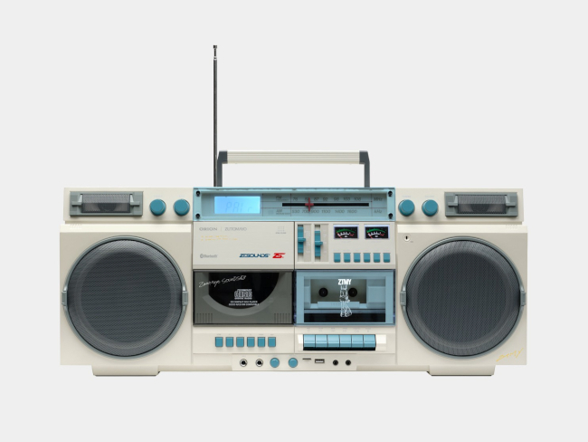 ZUTOMAYOモデルのラジカセ、ついに解禁！ ドウシシャが販売 - BCN＋R
