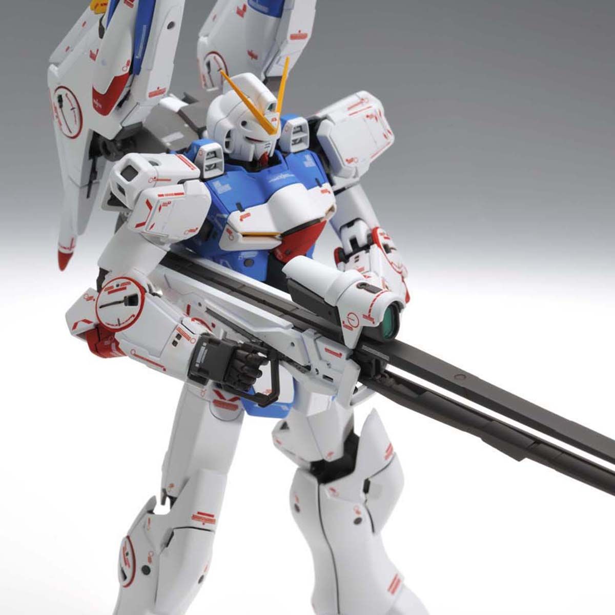 MG 1/100 Vダッシュガンダム Ver.Ka｜バンダイ ホビーサイト