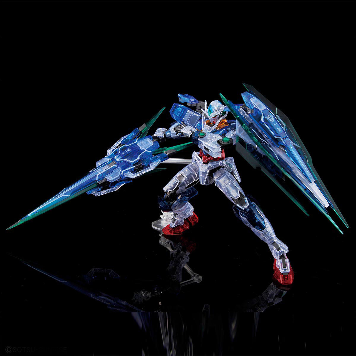 RG 1/144 ガンダムベース限定 ダブルオークアンタ フルセイバー