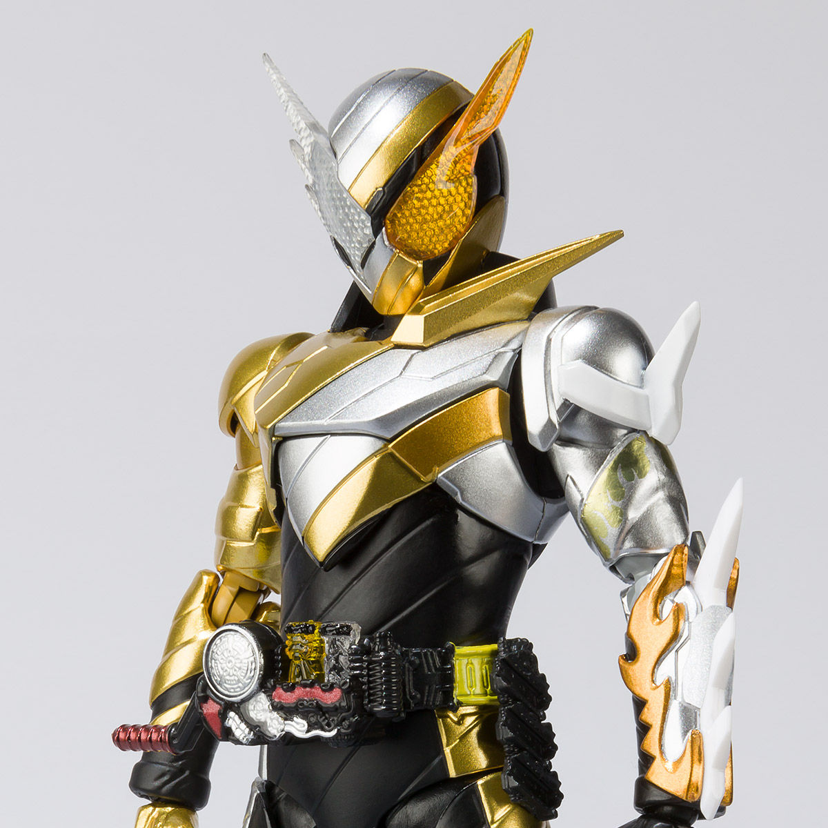 抽選販売】S.H.Figuarts 仮面ライダービルド トライアルフォーム