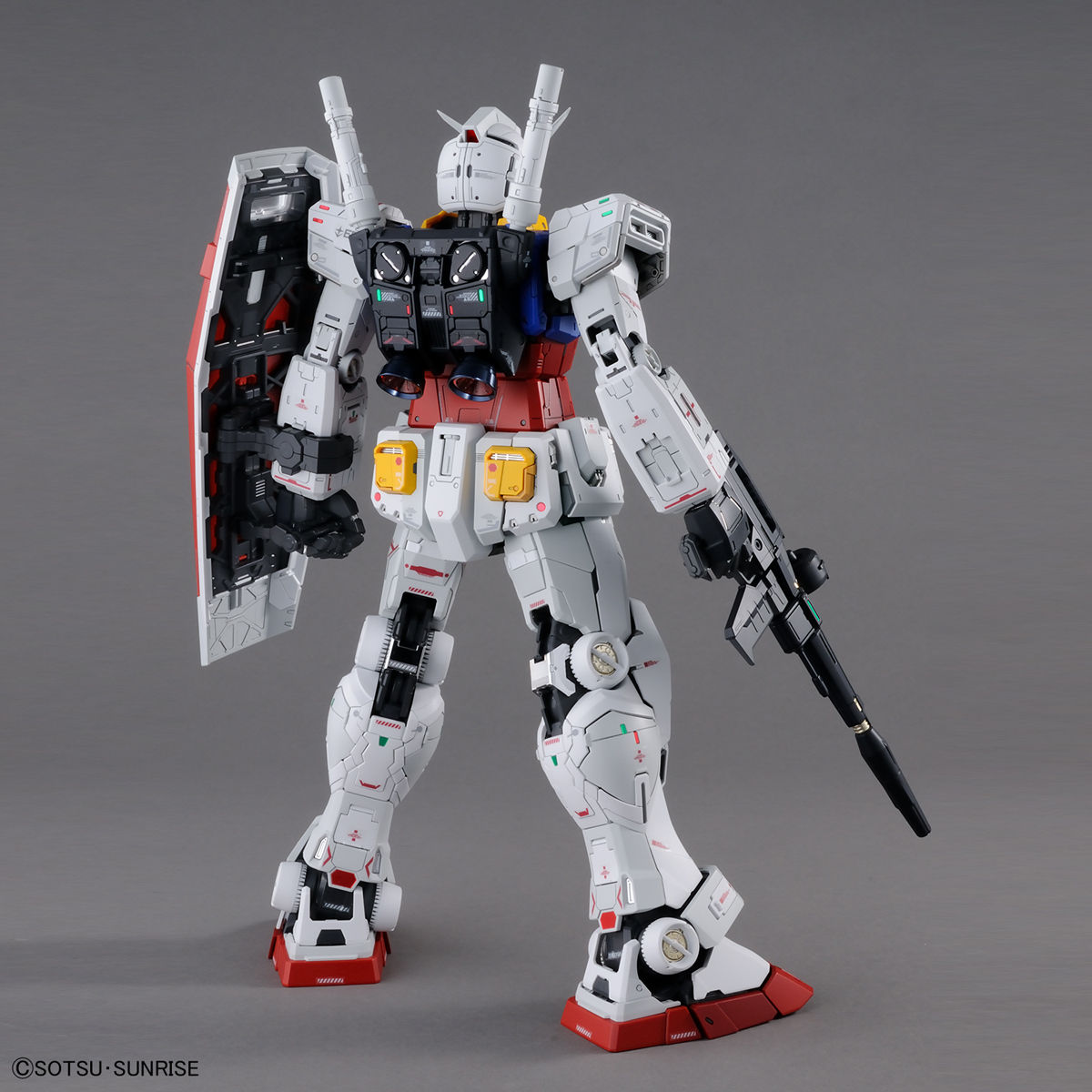 PG UNLEASHED 1/60 RX-78-2 ガンダム｜バンダイ ホビーサイト