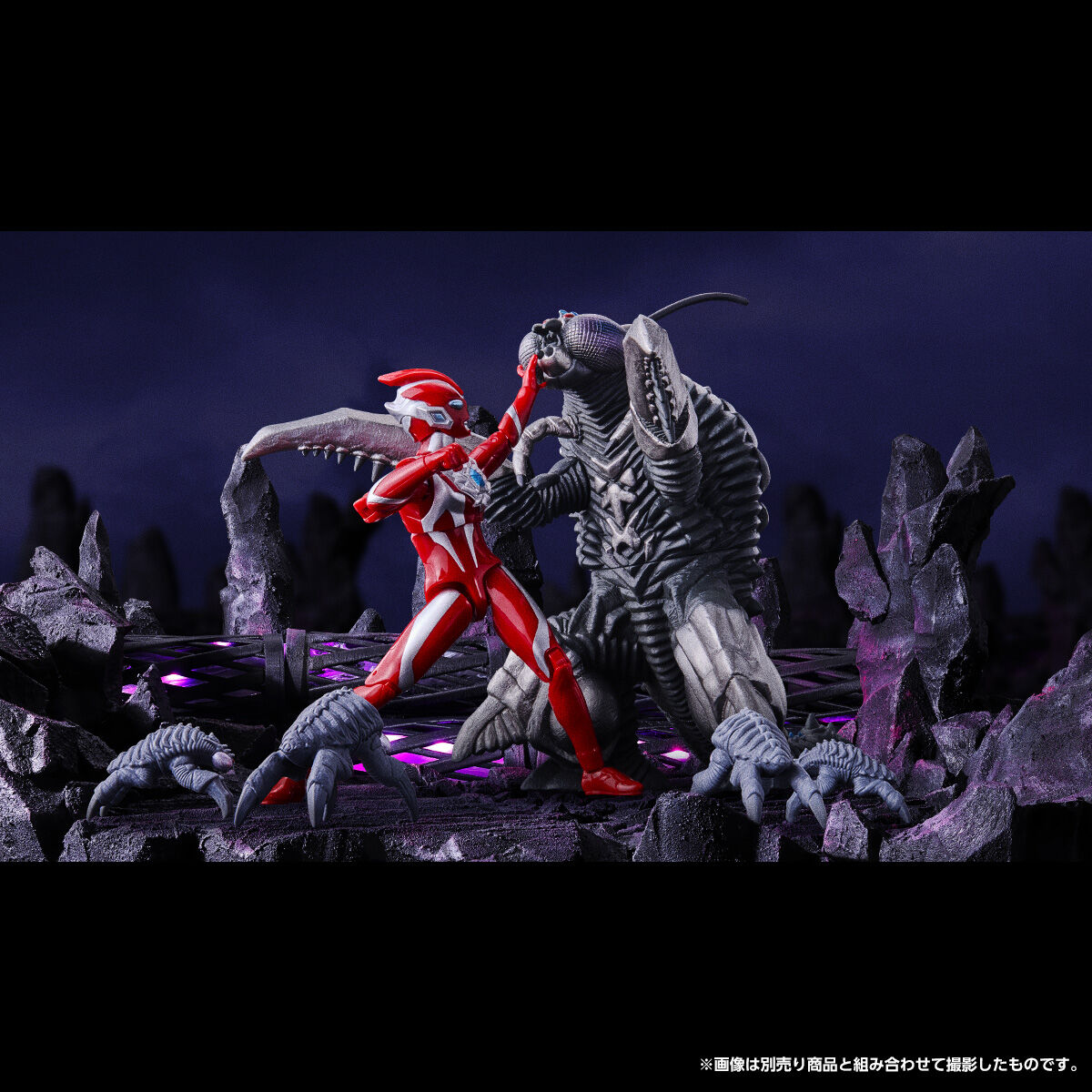 ムービーモンスターシリーズ×ウルトラ怪獣DX ヴァグセクト（大型