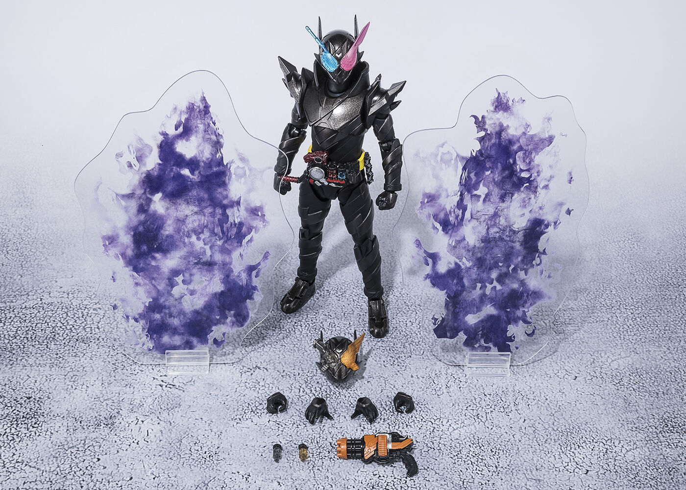 S.H.Figuarts 仮面ライダービルド ラビットタンクハザードフォーム