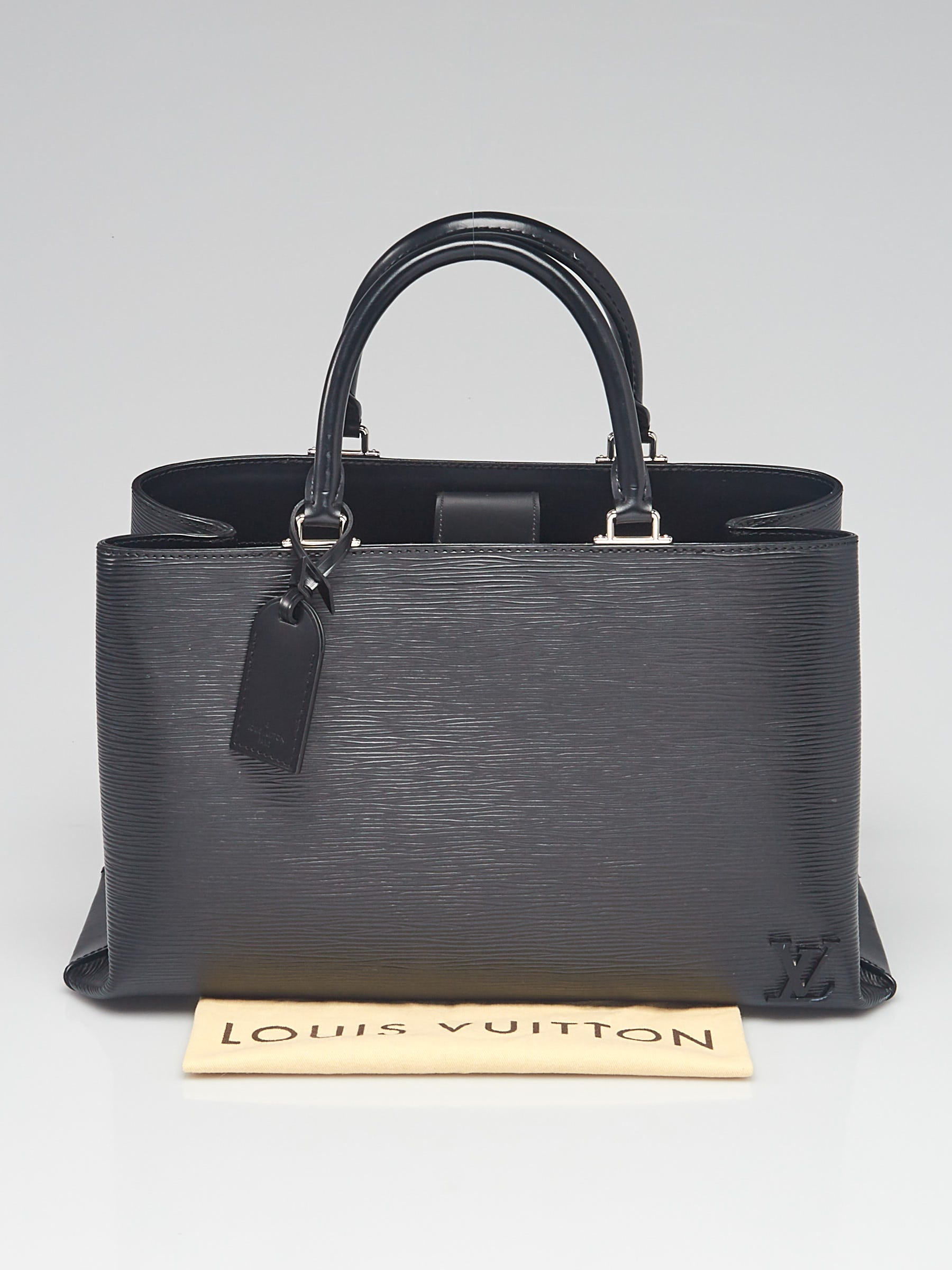 Louis Vuitton Black Epi Leather Kleber MM Bag w/o Strap | Yoogi's