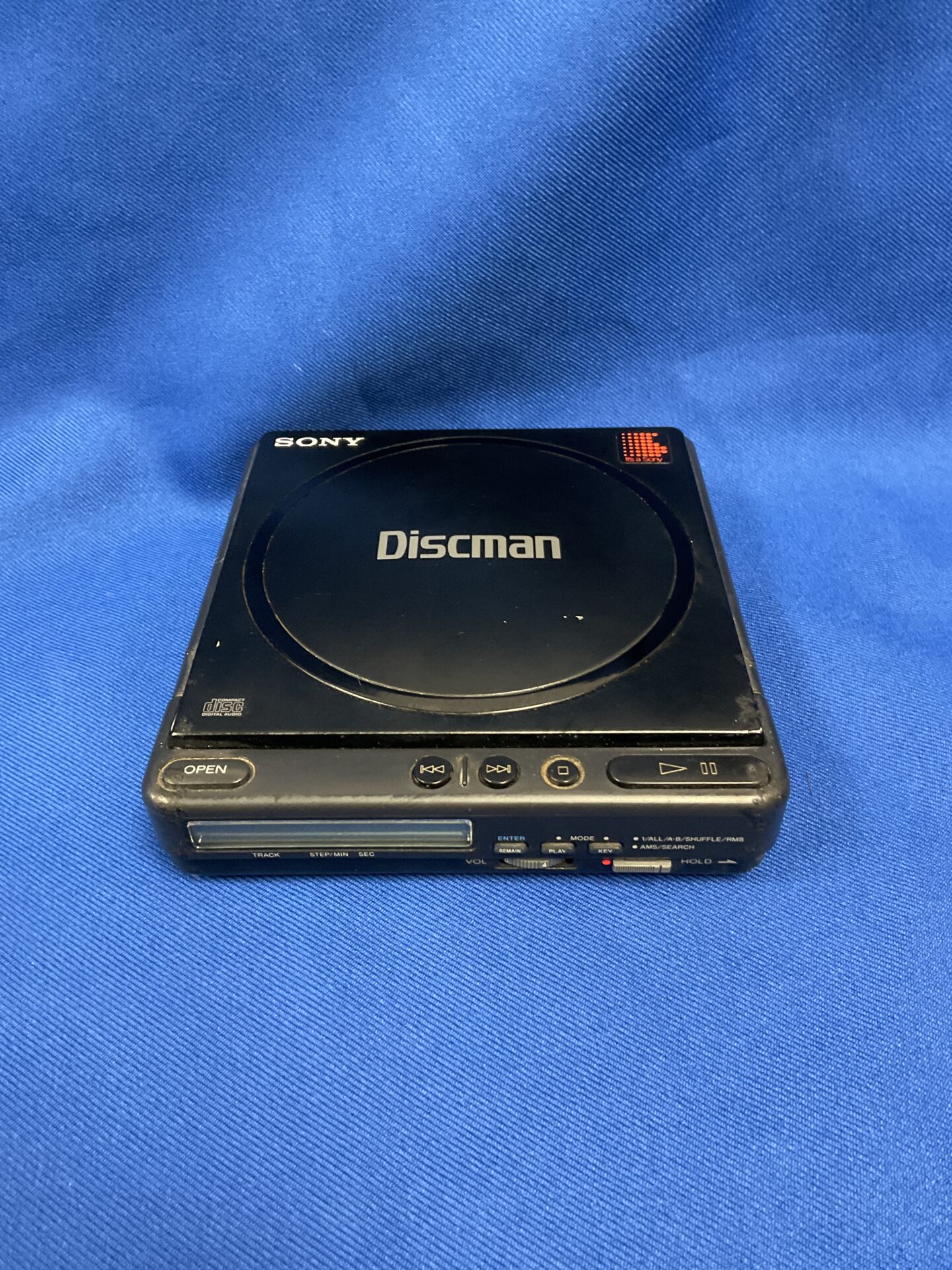 Sony discman d-40 walkman cd player – Badgers Auctions