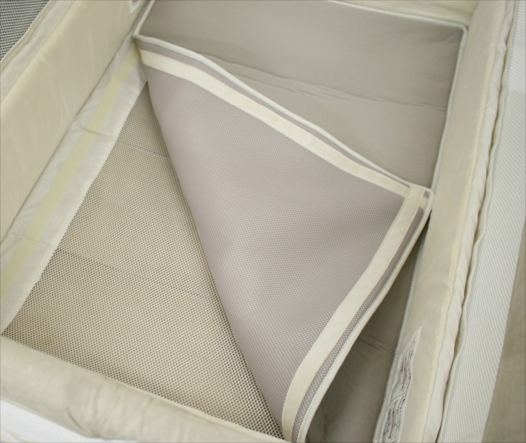 ココネル エアープラス シュークリーム GR アップリカ製折り畳みベビー