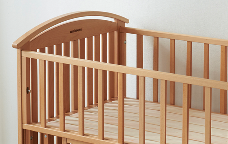 ベビーベッドの選び方｜ミキハウス 妊娠・出産・子育てマガジン