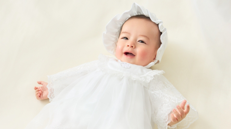 お宮参りにおすすめのベビー服｜ミキハウス 妊娠・出産・子育てマガジン
