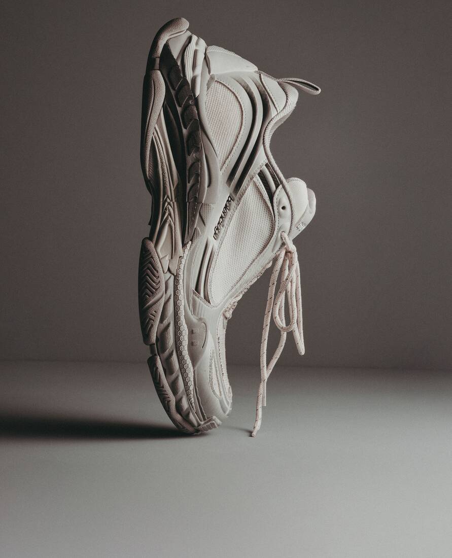 バレンシアガ公式オンラインブティック