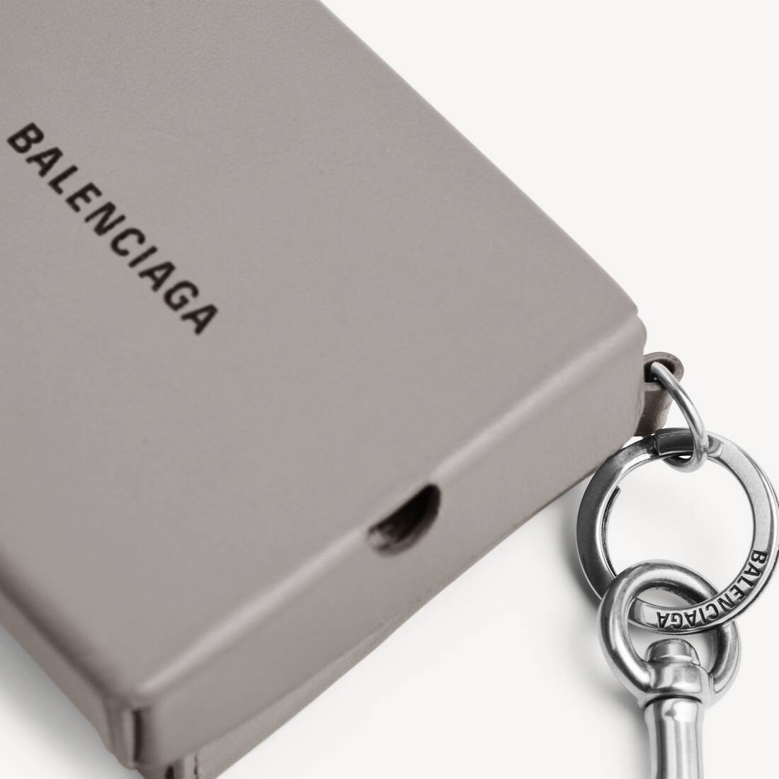 Balenciaga グレー の メンズ チャーム/キーリング スニーカー