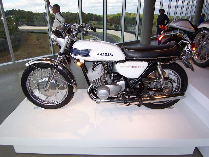 カワサキ(KAWASAKI)マッハシリーズの魅力 | バイオク