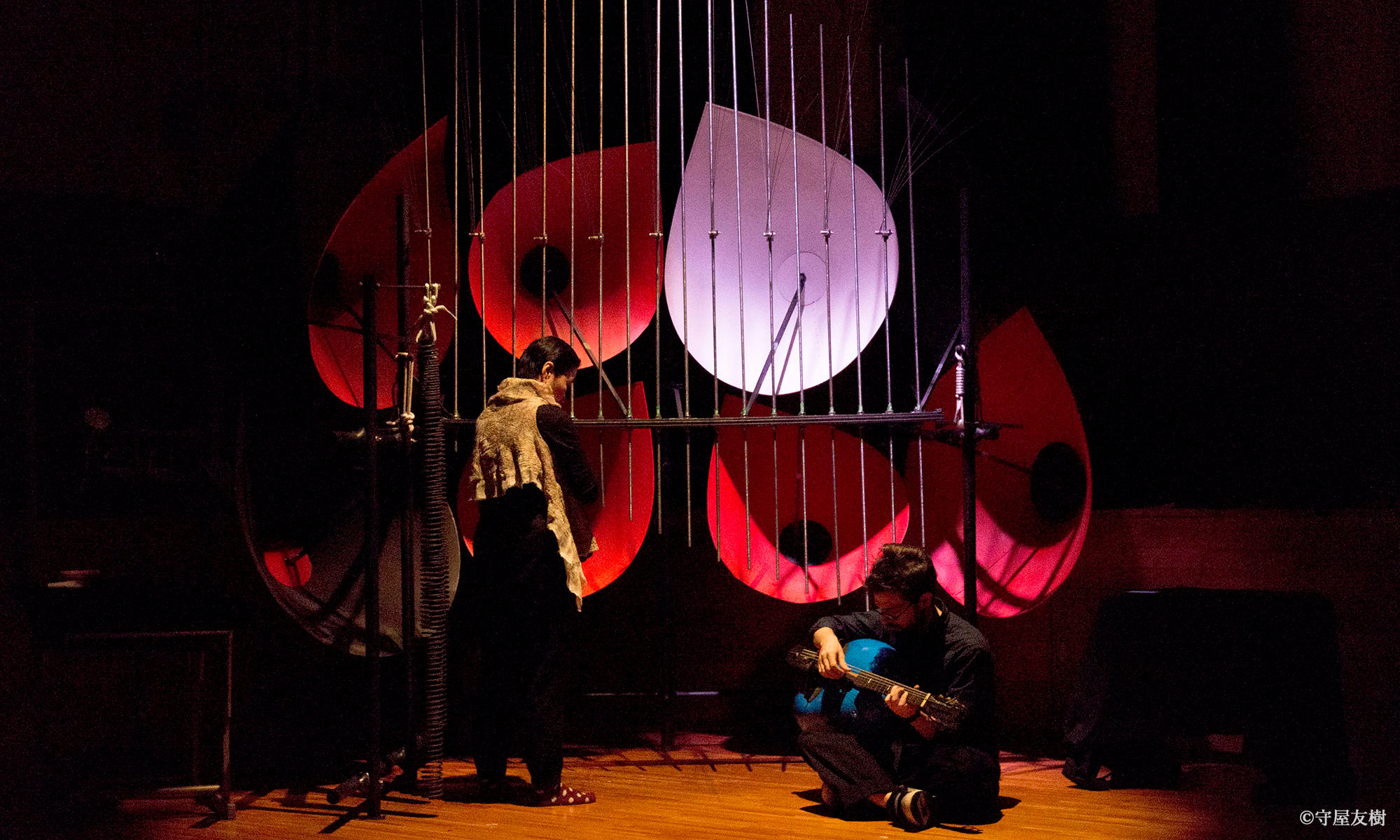 コンサート「鈴木昭男」2020.07.12.川崎市岡本太郎美術館 – Baschet