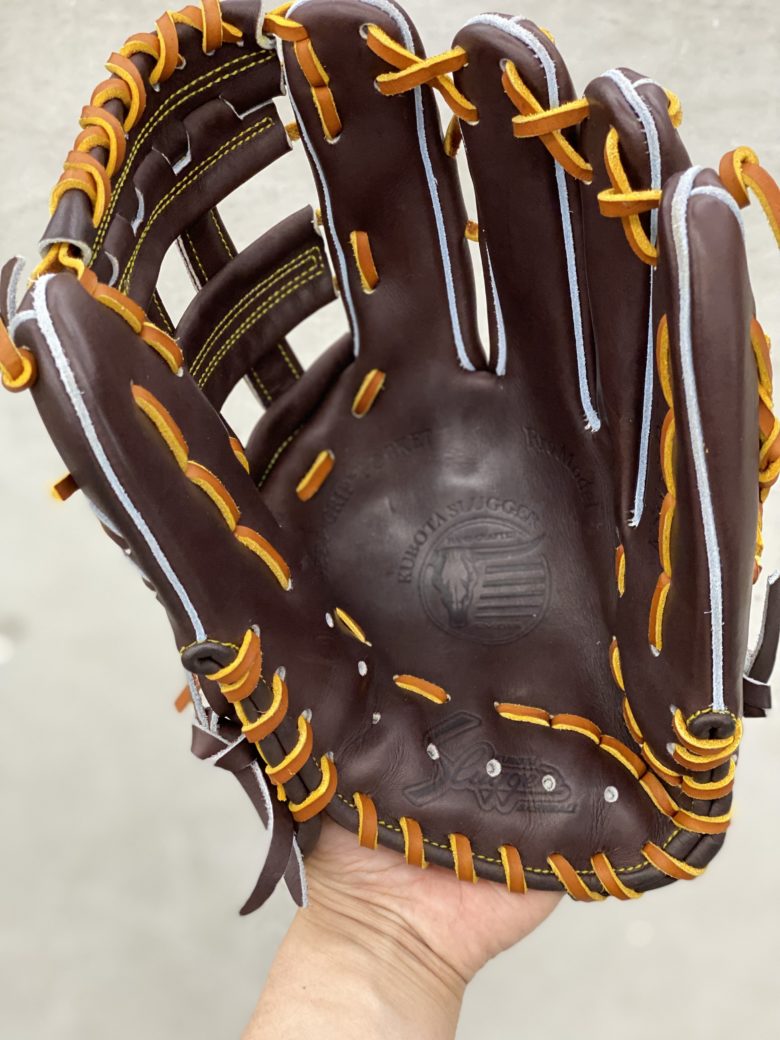 内野手用を意識した仕上げ】近本光司選手も愛用するSPCの湯もみ型付け