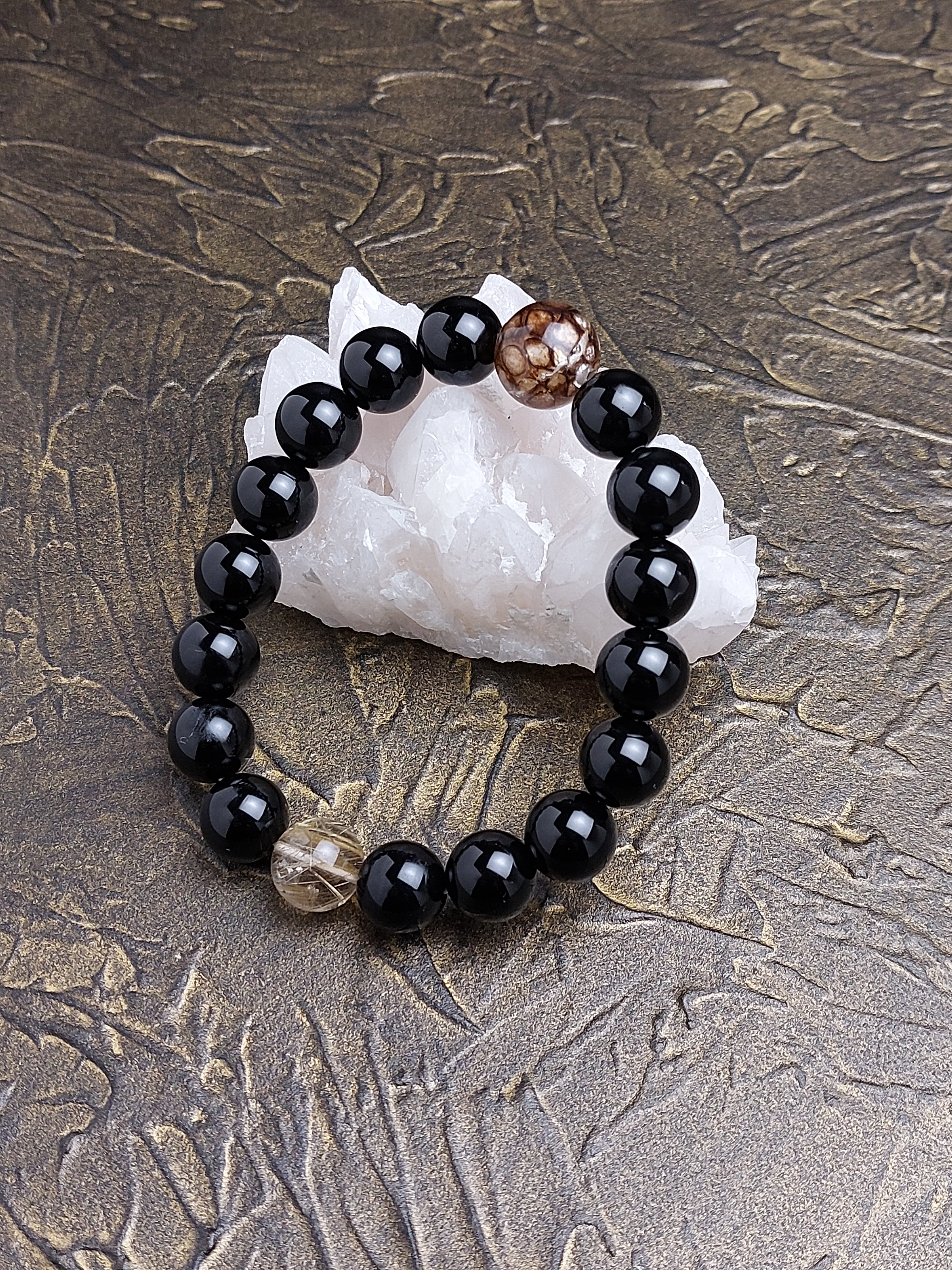 沖縄からの贈り物 琉球ハブ（蛇）玉 天然石ブレスレット◇【お寺で御