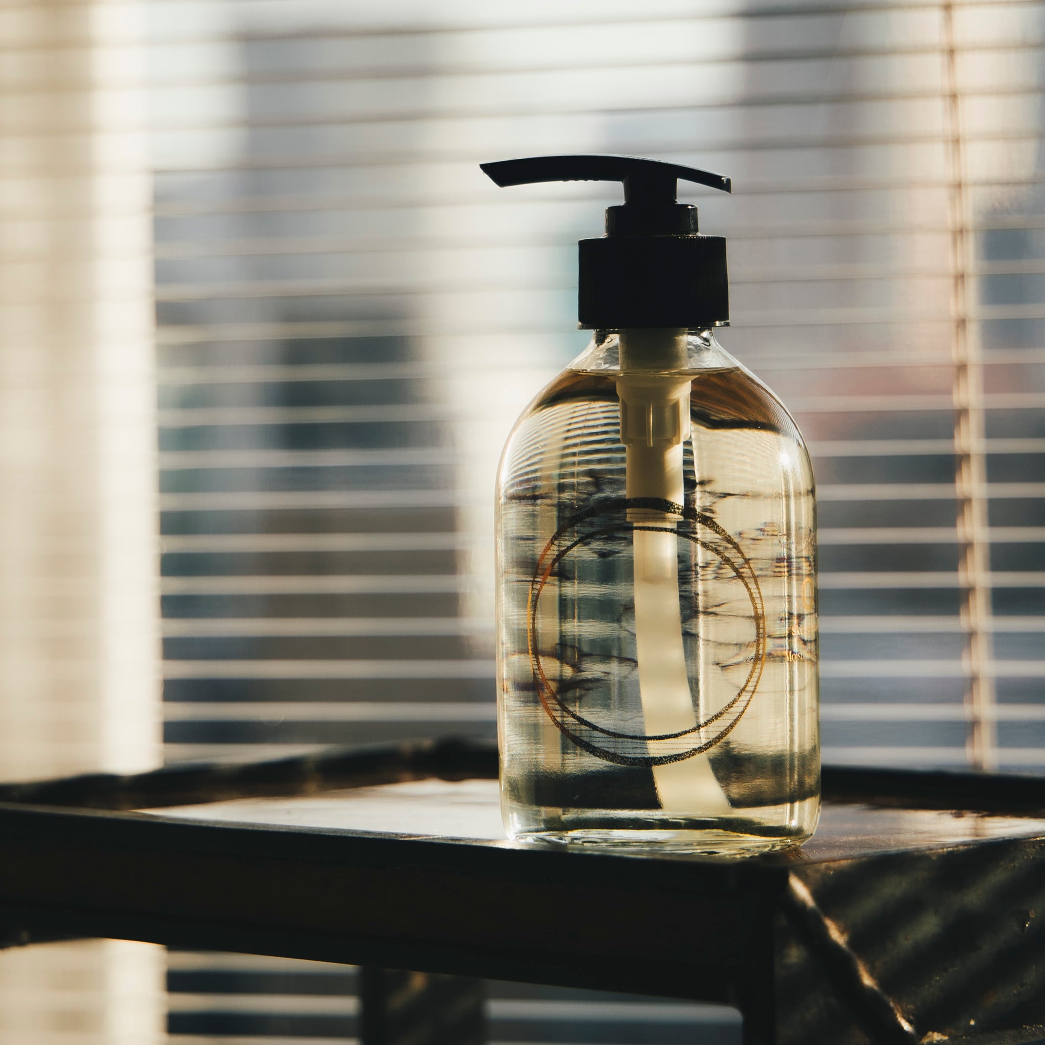 オー・オイル ライト 250ml | O SKIN & HAIR - 公式オンラインストア