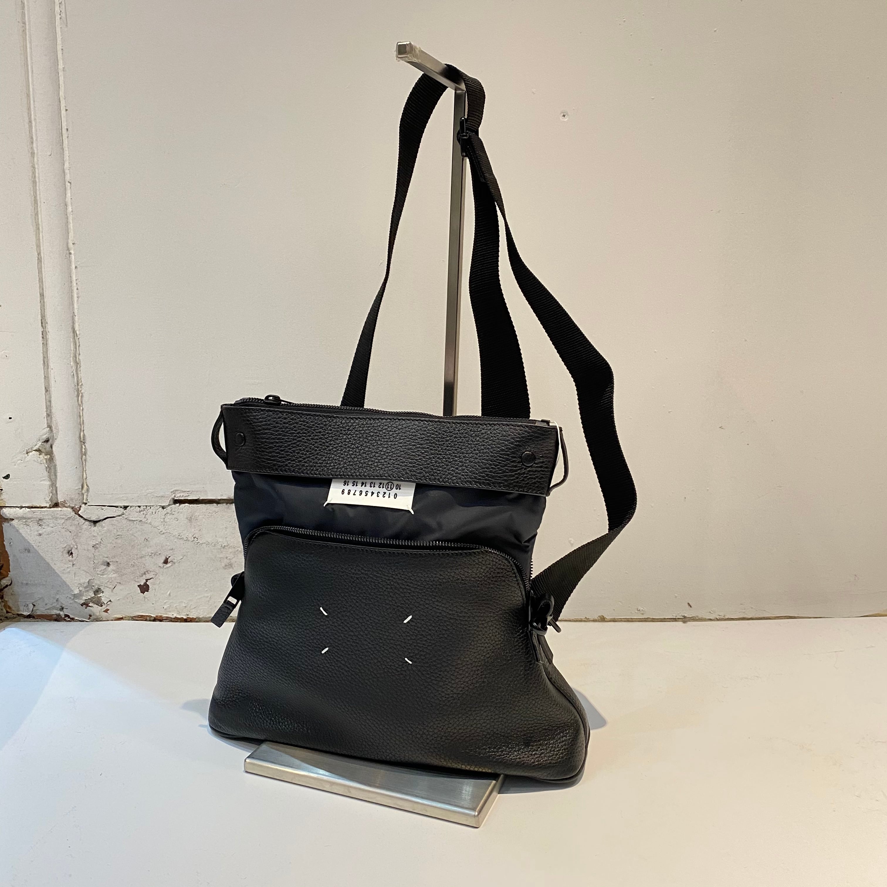 Maison Margiela【メゾン マルジェラ 】5AC クロスボディバッグのご