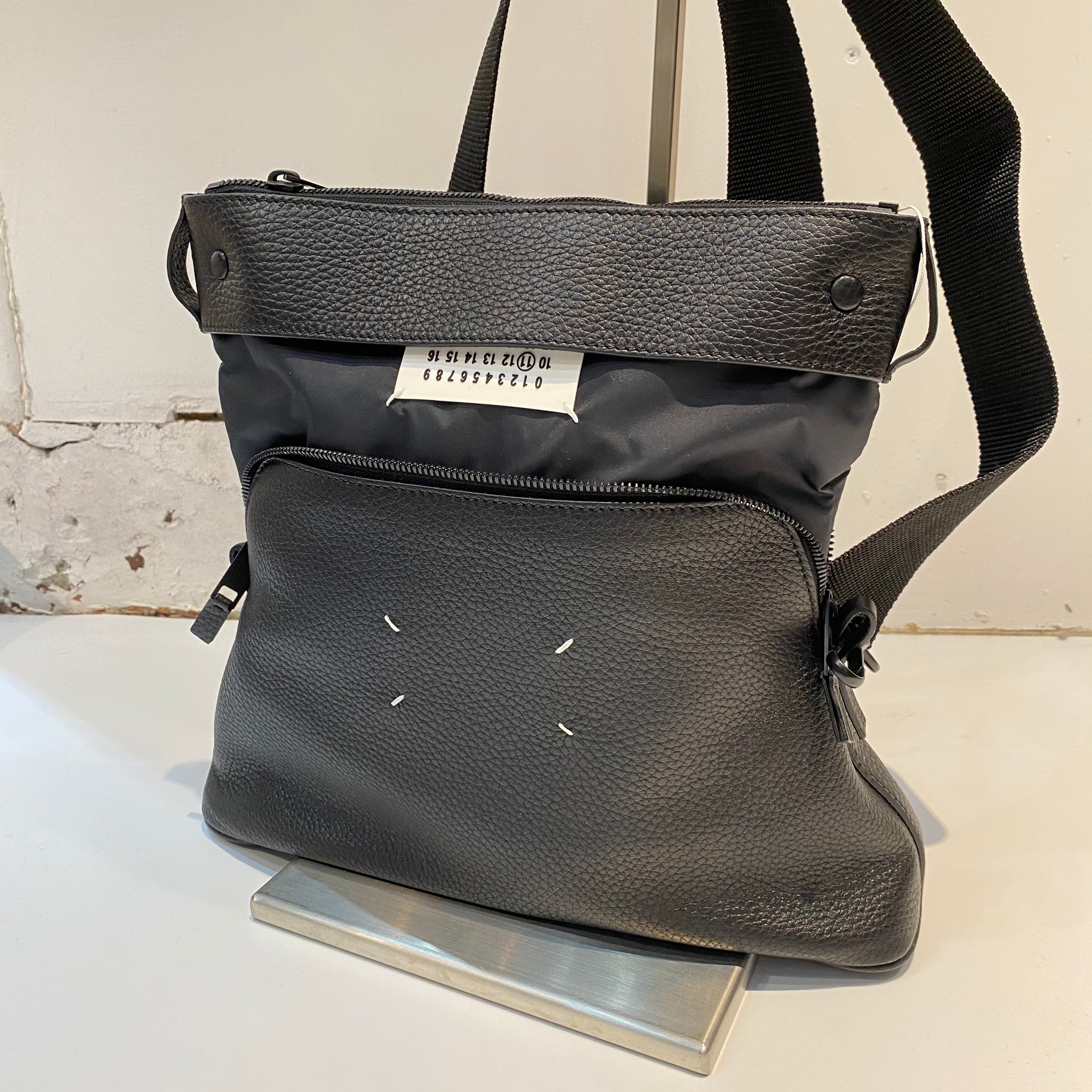 Maison Margiela【メゾン マルジェラ 】5AC クロスボディバッグのご