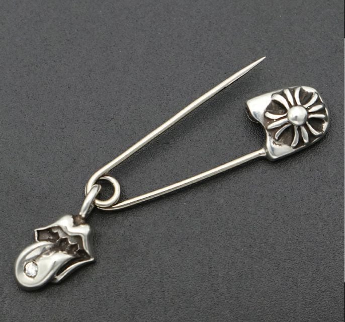 CHROME HEARTS クロムハーツ リップ＆タン CHプラス セーフティーピン