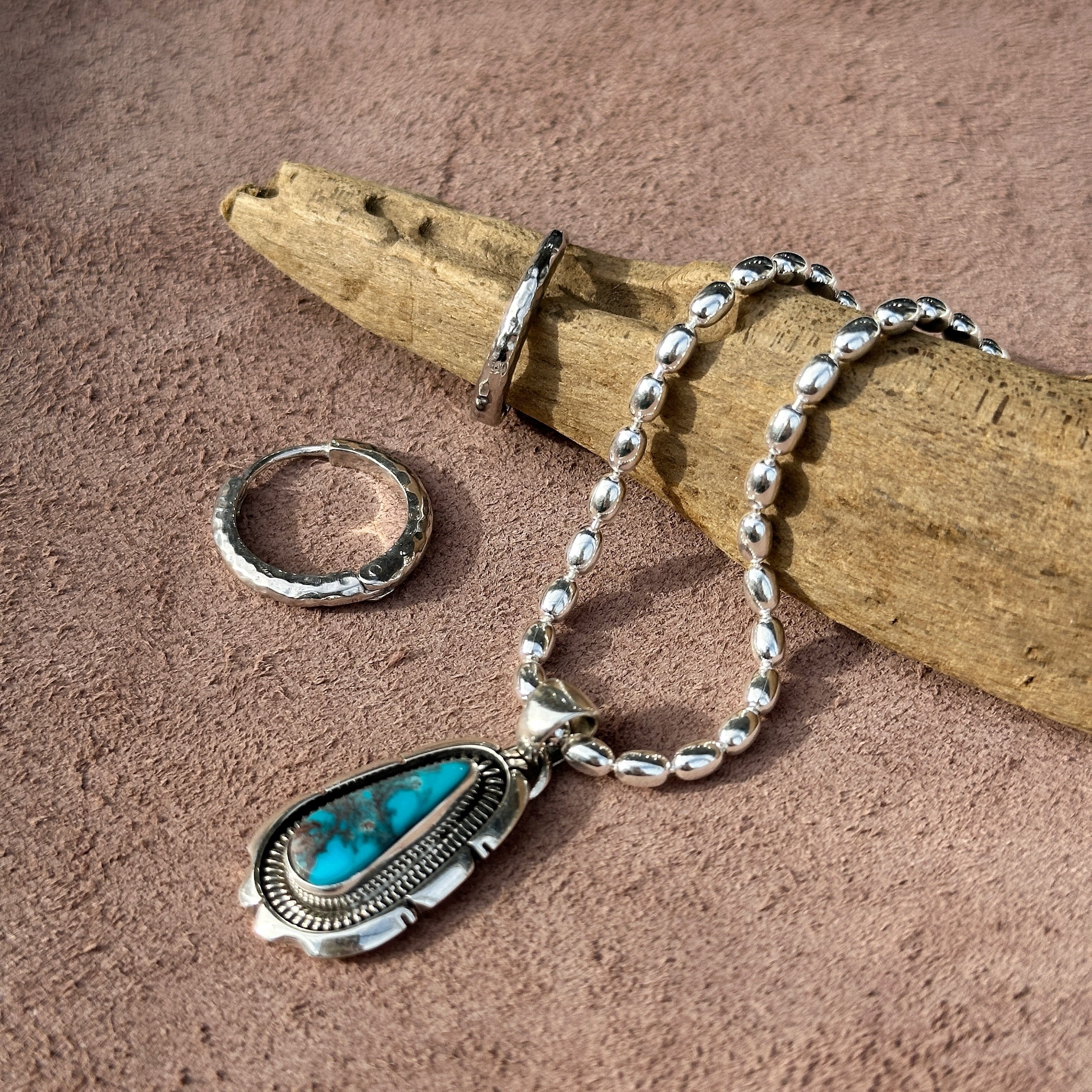 Indian Jewelry 》【一点物】ビスビー ターコイズ ペンダント