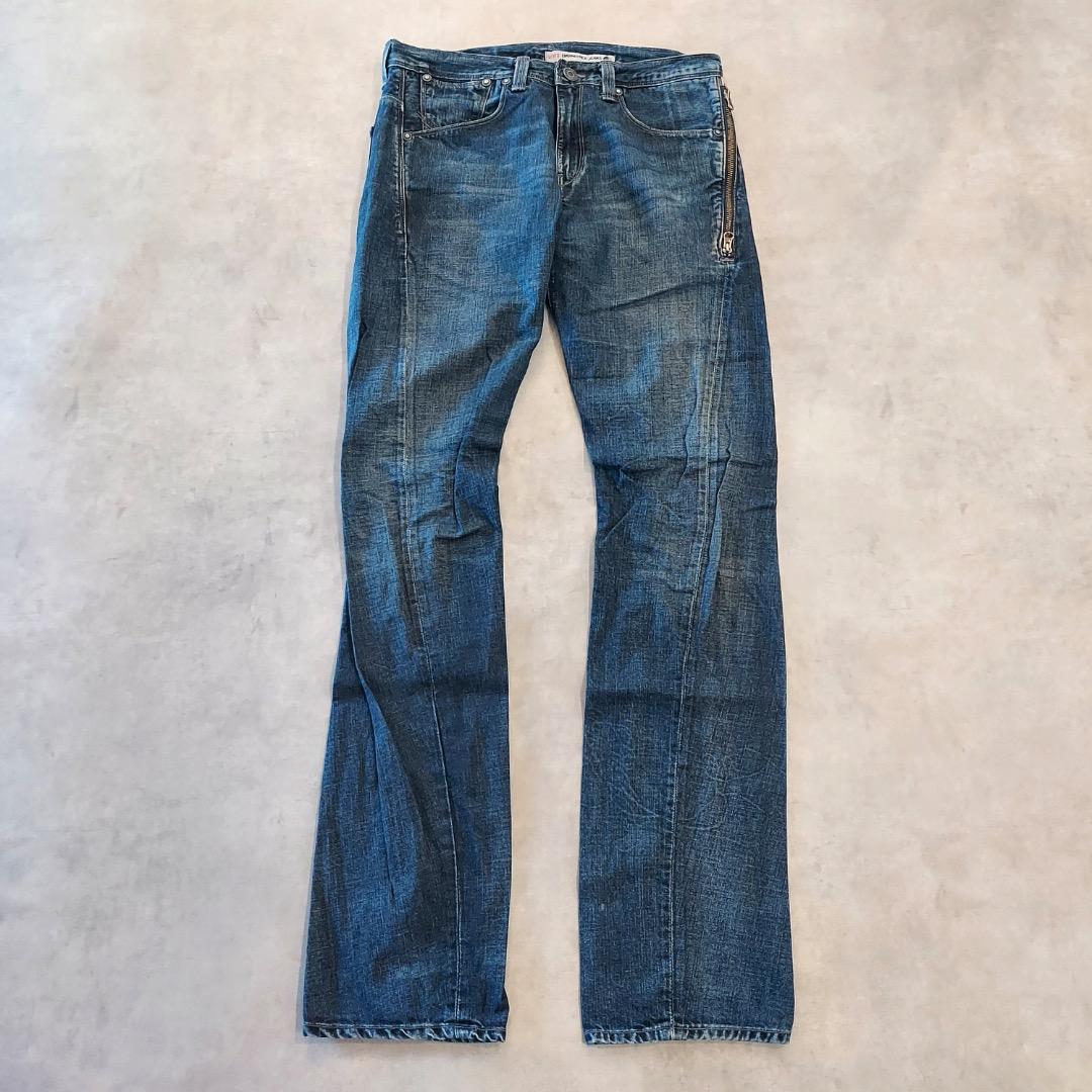 リーバイス エンジニアード ジーンズ W32 00s 青 古着 立体 17823 | fuufu