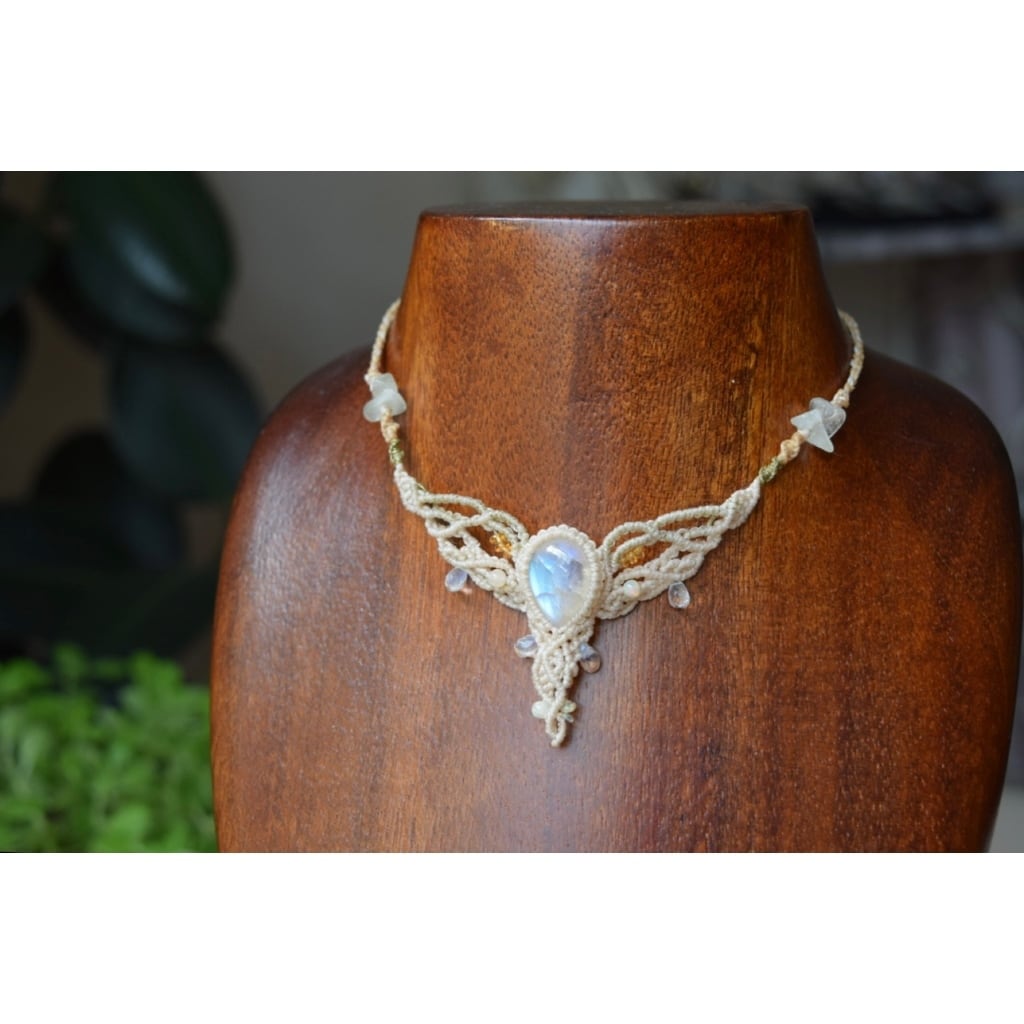 マクラメ編み § レインボームーンストーン § 天使の翼 § マクラメ