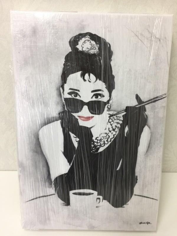 1万円値下Oliver Gal （オリバー・ガル）オードリー・ヘップバーン