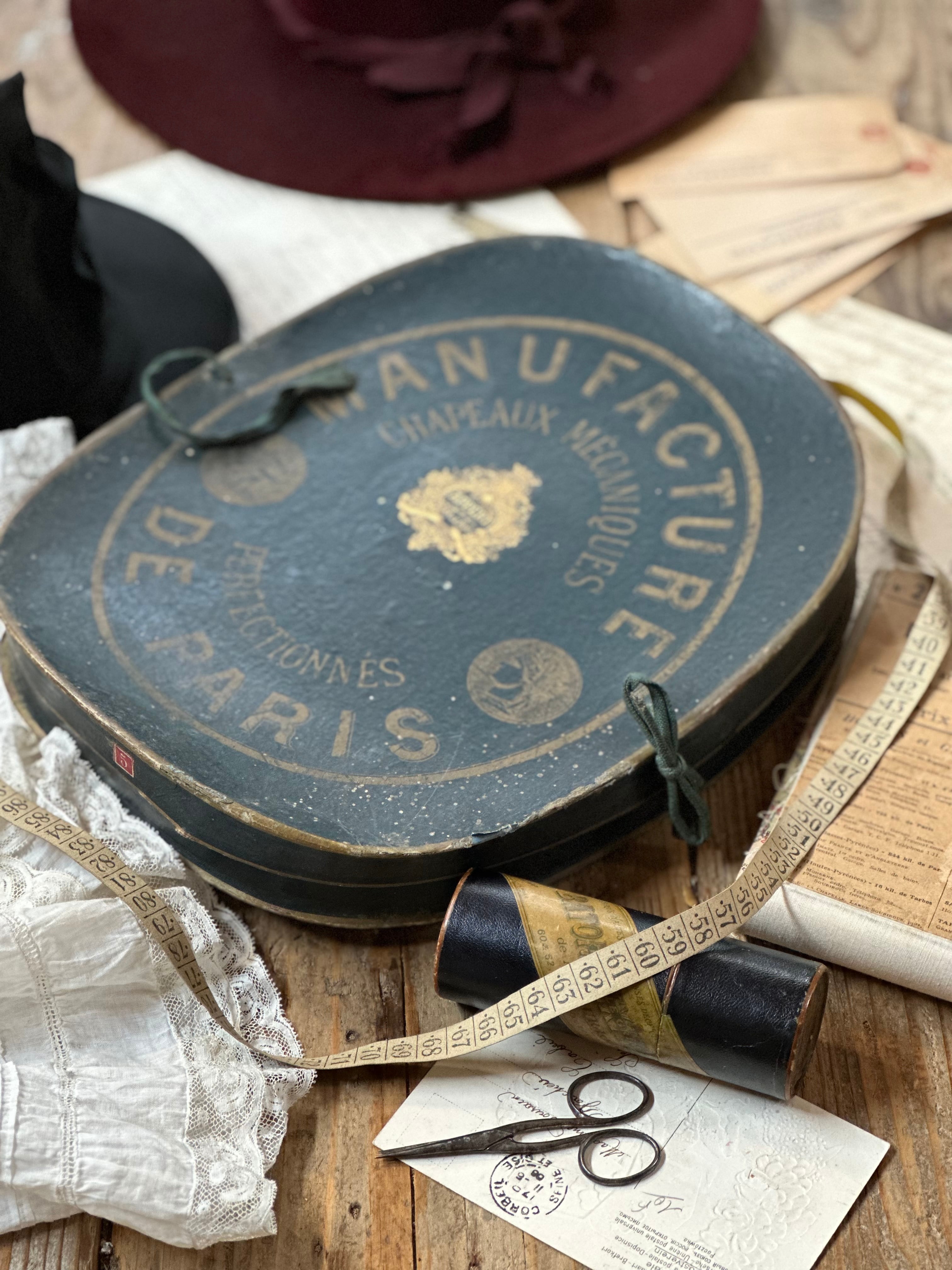 紙製ハットボックス MANUFACTURE DE PARIS 紙箱 ハットケース