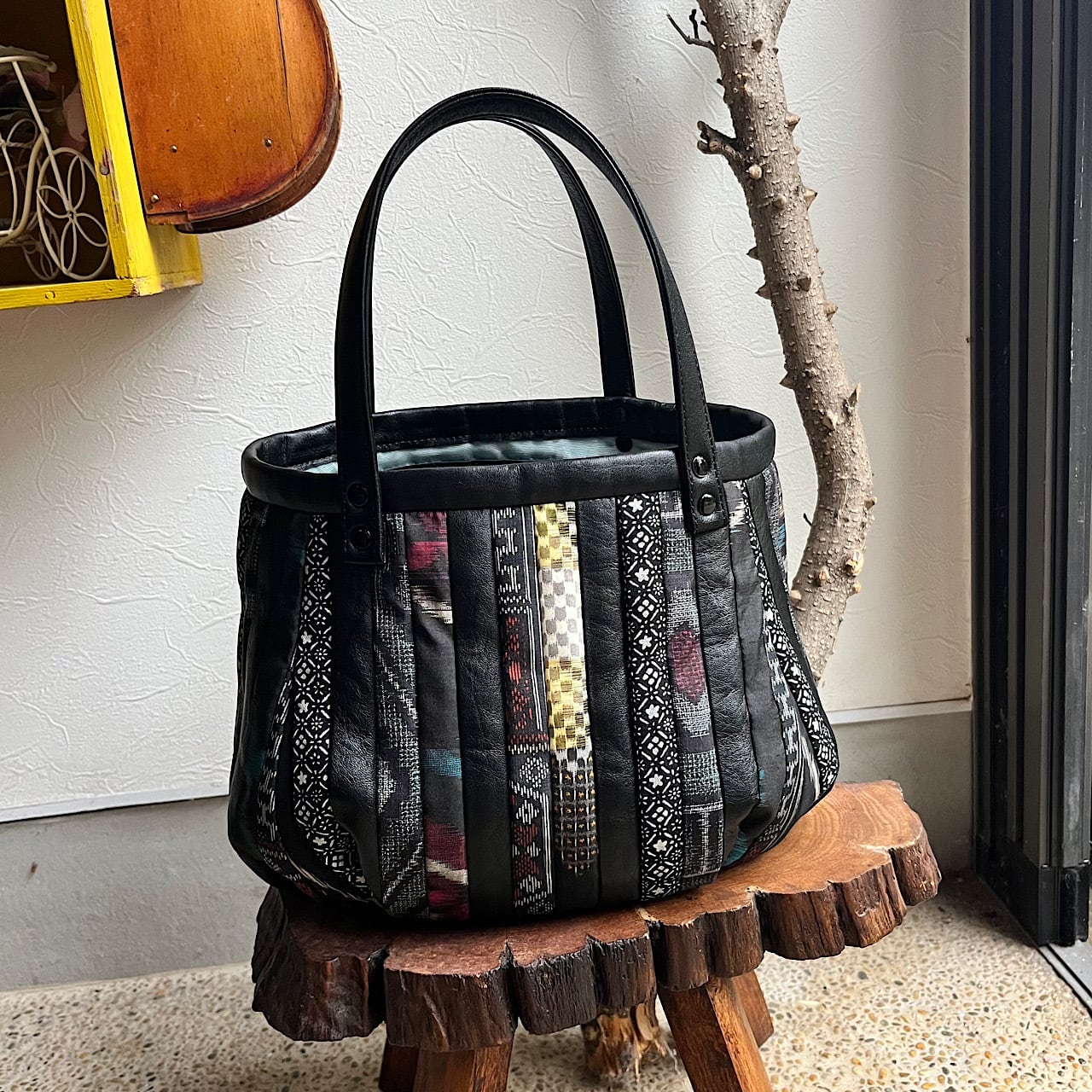 革と古布のパッチワークバッグ（黒）No.01016-45 | Atelier LeatherN